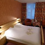 De L'empereur Hotel 3*
