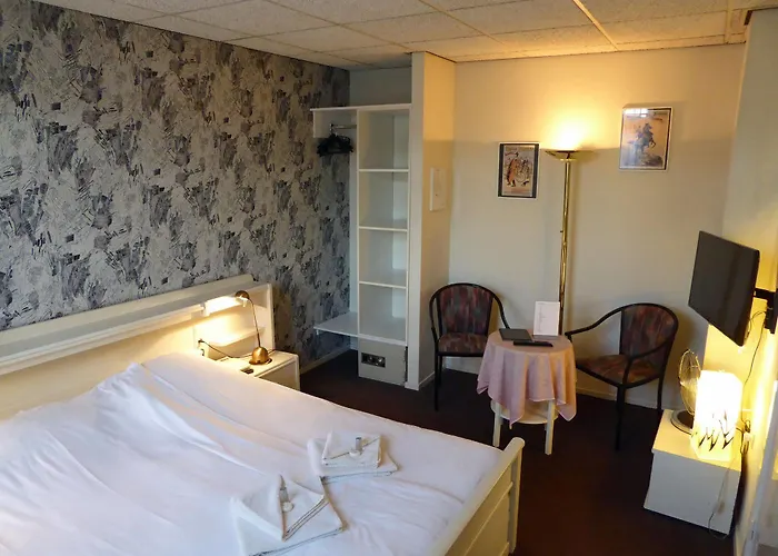 Hotel De L'empereur 3*