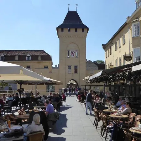 De L'empereur 3* Valkenburg (South Holland)